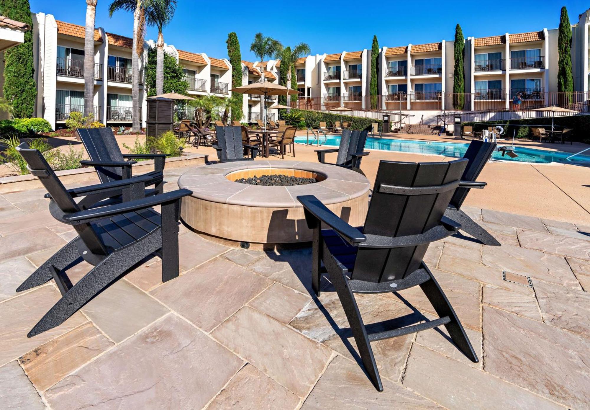 Best Western Plus Royal Oak Hotel San Luis Obispo Exterior photo